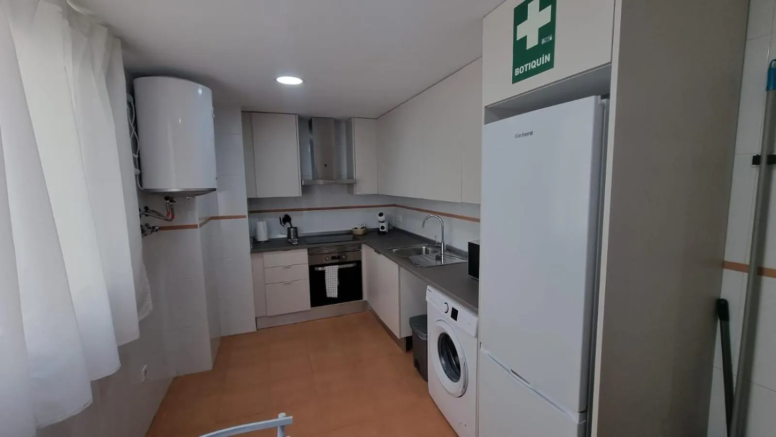 Moderno Apartamento 3 Dormitorios, Garaje Y Piscina 라알가바 0*,