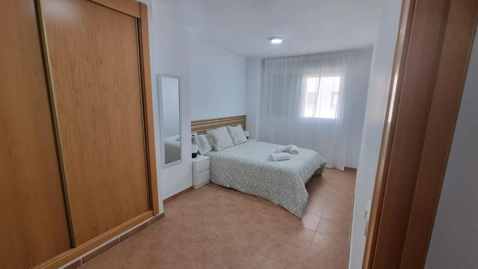Moderno Apartamento 3 Dormitorios, Garaje Y Piscina 라알가바