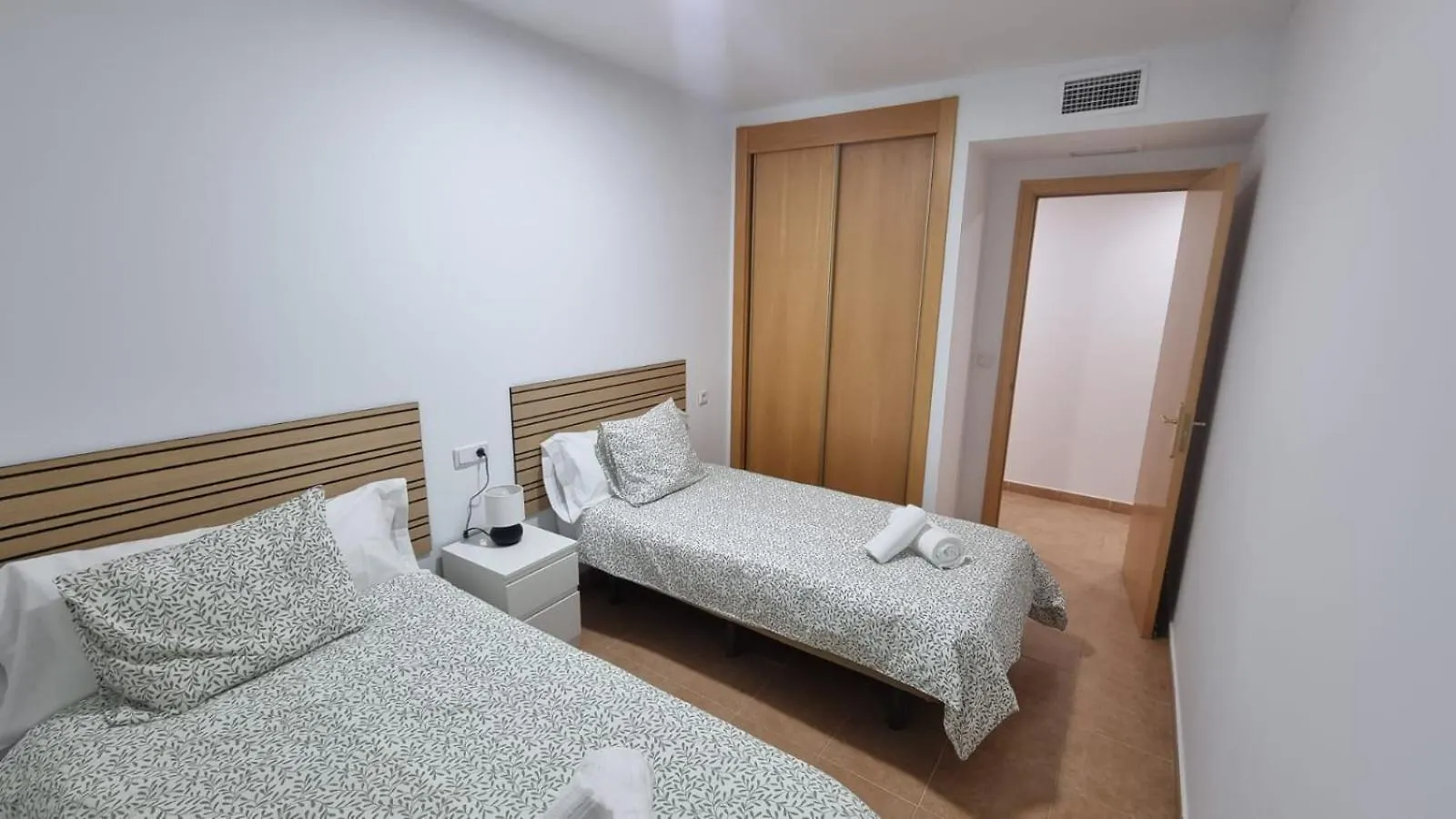 아파트 Moderno Apartamento 3 Dormitorios, Garaje Y Piscina 라알가바 스페인